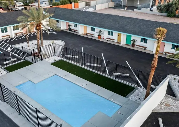 Puaukiʻi Liʻiliʻi Apartament